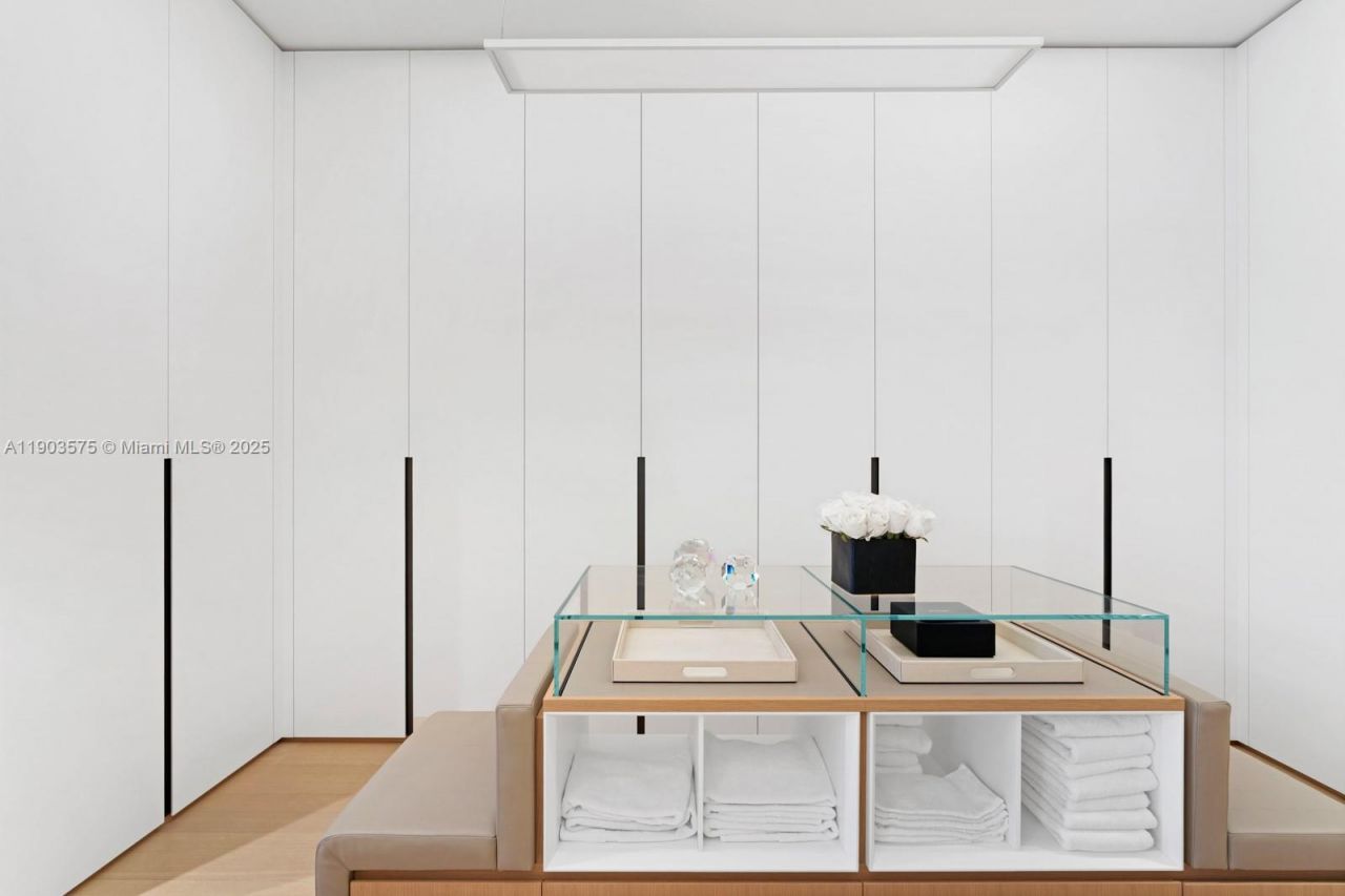 6800 Fisher Island Dr, Unit 6811, Miami Beach, FL 33109 Photo