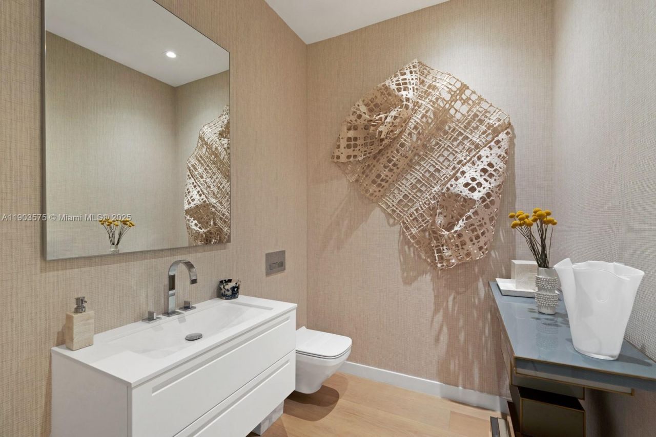 6800 Fisher Island Dr, Unit 6811, Miami Beach, FL 33109 Photo