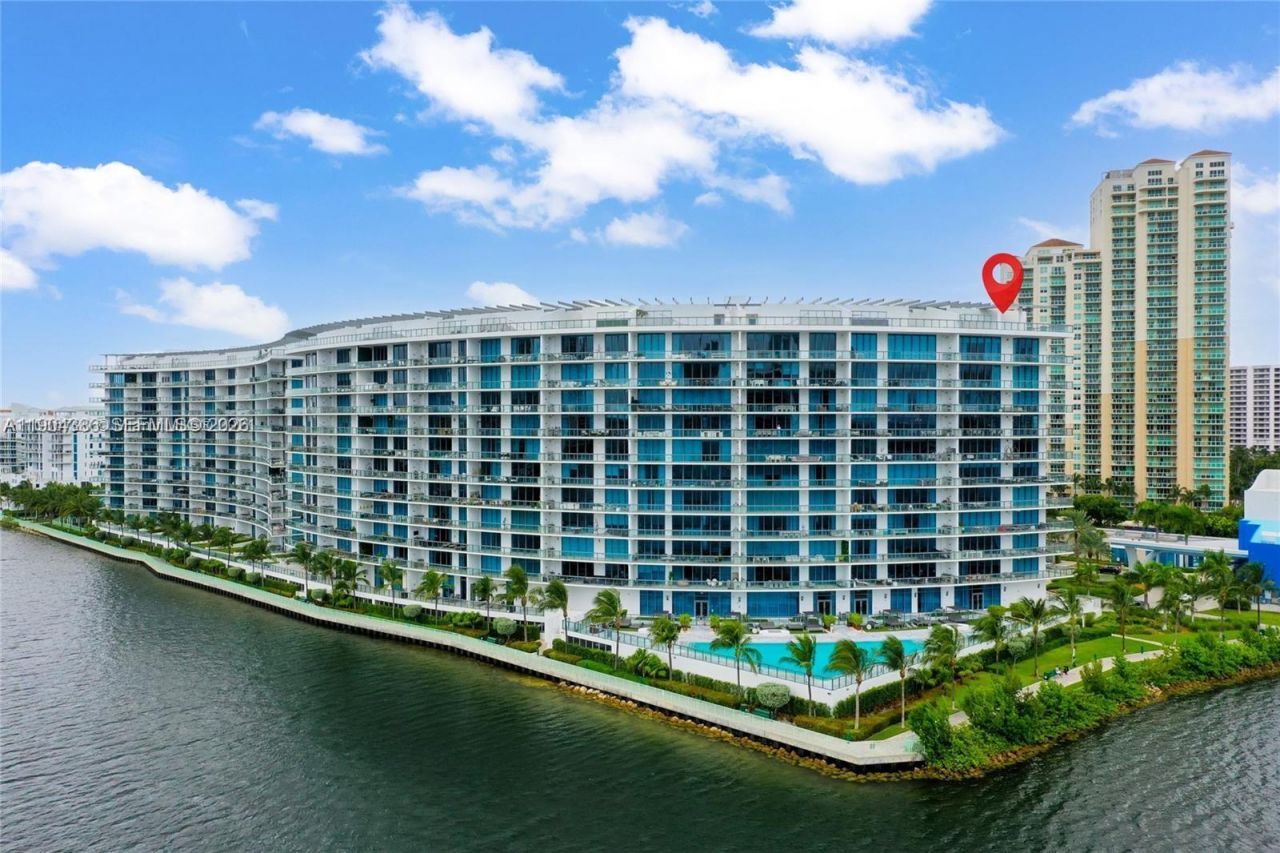 3300 NE 188th St, Unit 818, Aventura, FL 33180 Photo