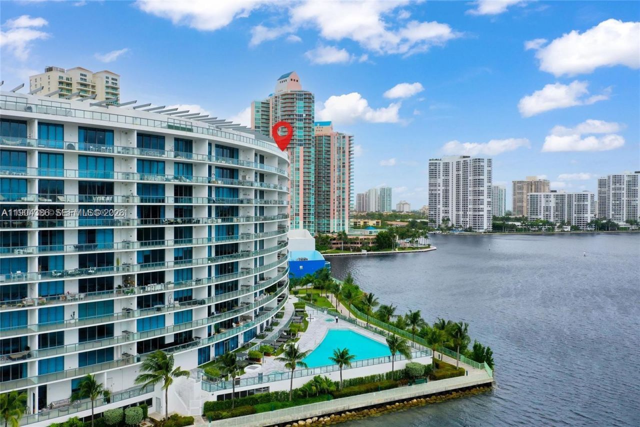 3300 NE 188th St, Unit 818, Aventura, FL 33180 Photo