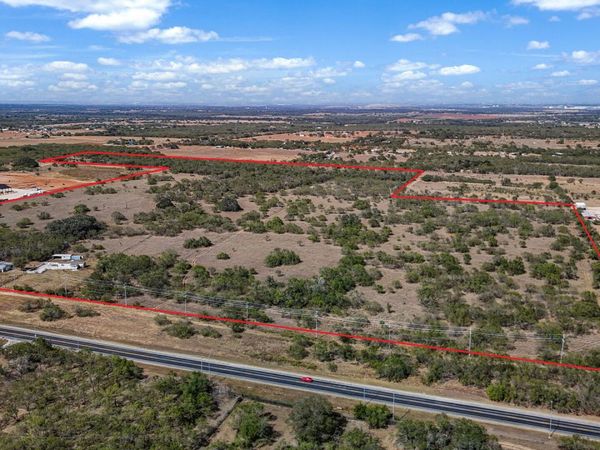 6715 S Loop 1604, Von Ormy, TX 78073