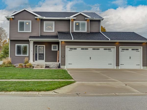 1303 Jacobson Drive, Story City, IA 50248