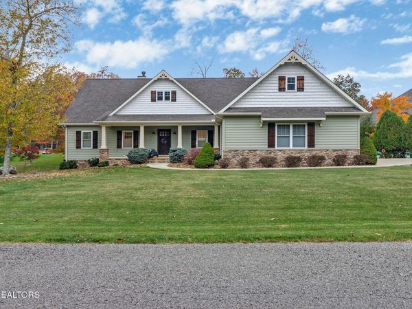 101 Hanning Drive, Crossville, TN 38558