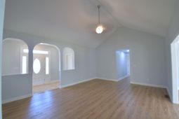 1004 Magnolia Lane photo 4