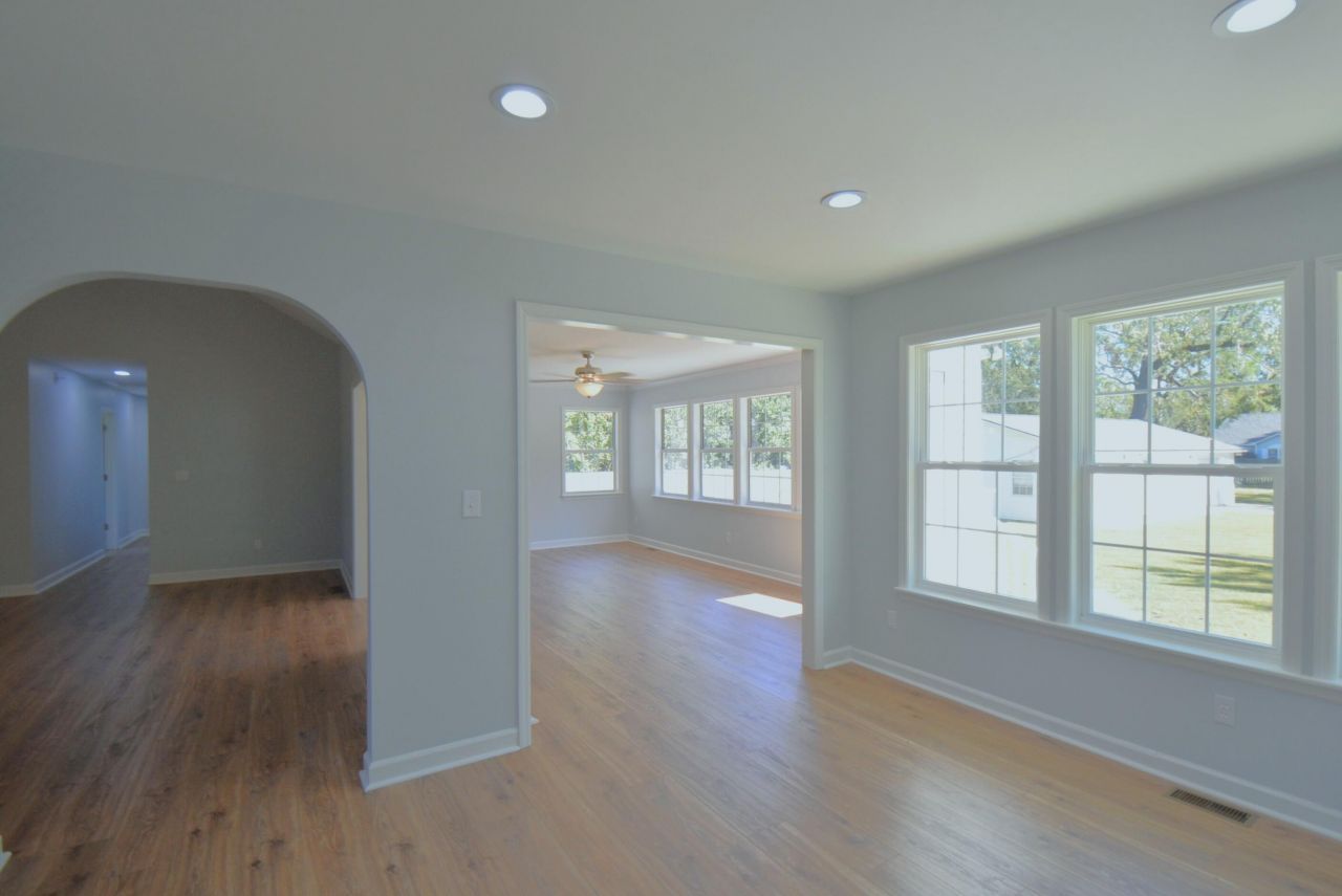 1004 Magnolia Lane Photo 9