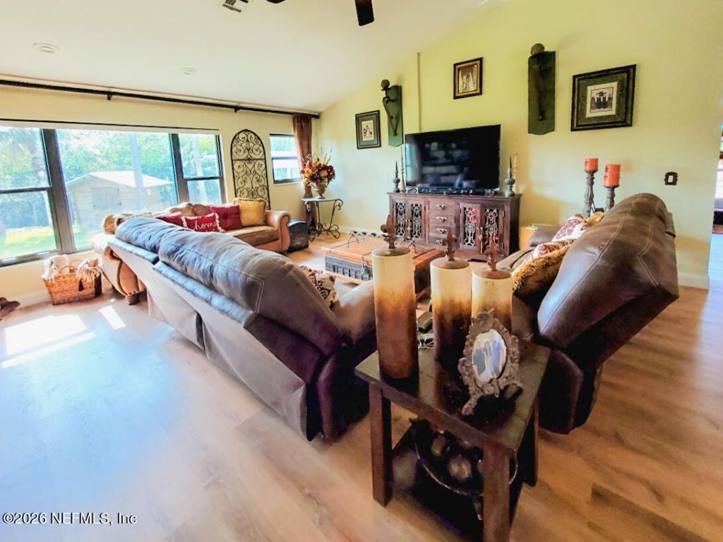 18 Riverfront Drive, Venice, FL 34293 Photo