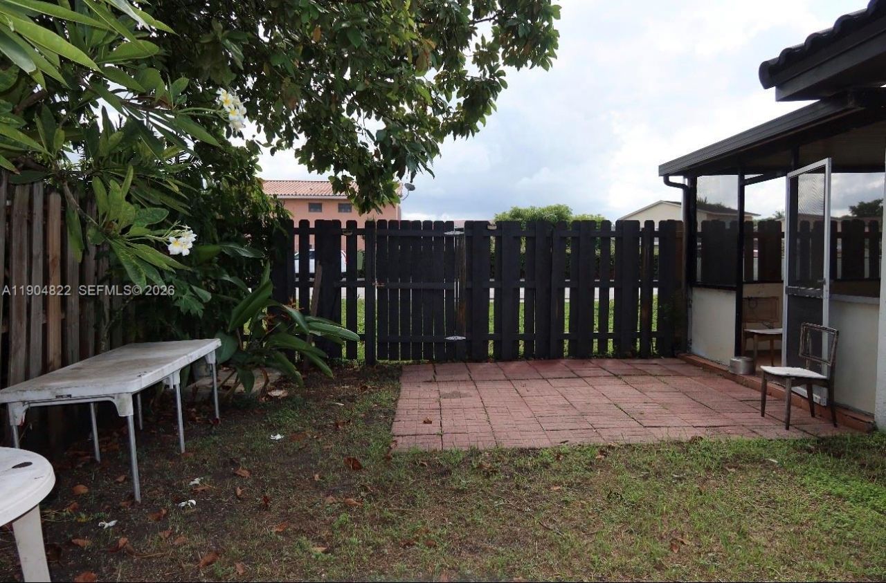 12059 SW 10th St, Unit 201, Miami, FL 33184 Photo