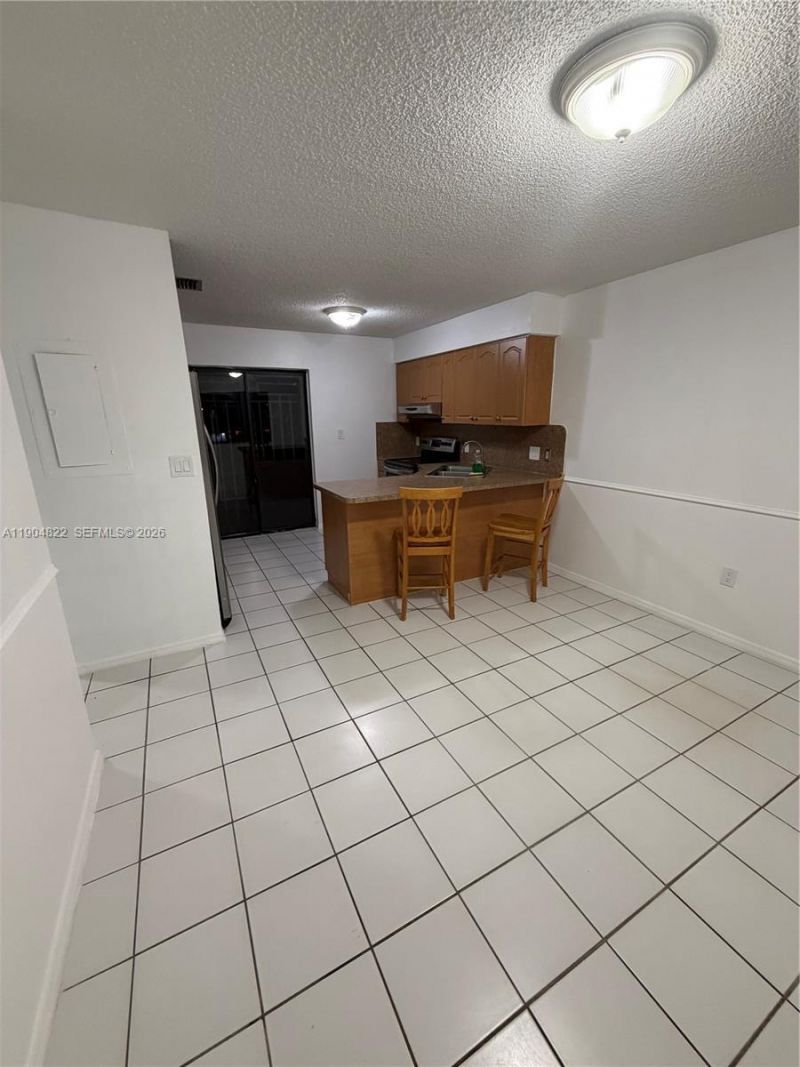 12059 SW 10th St, Unit 201, Miami, FL 33184 Photo