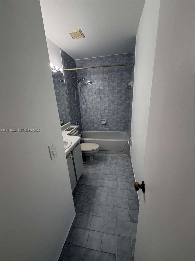 12059 SW 10th St, Unit 201, Miami, FL 33184 Photo