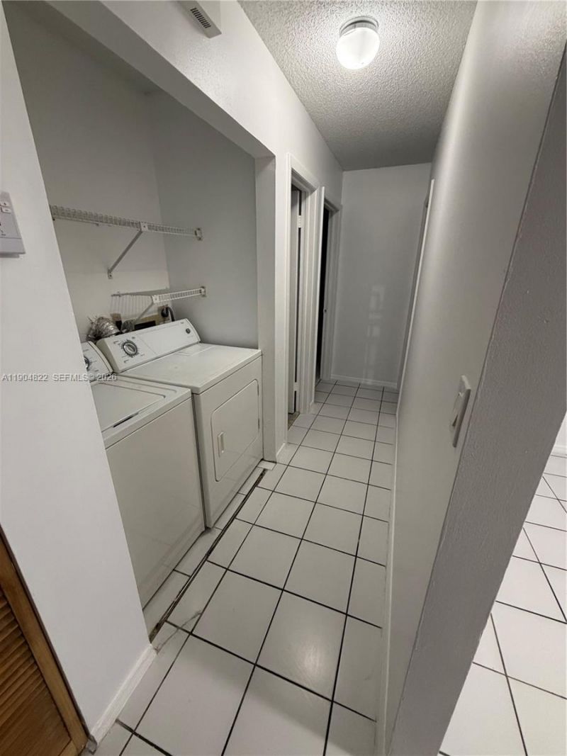 12059 SW 10th St, Unit 201, Miami, FL 33184 Photo