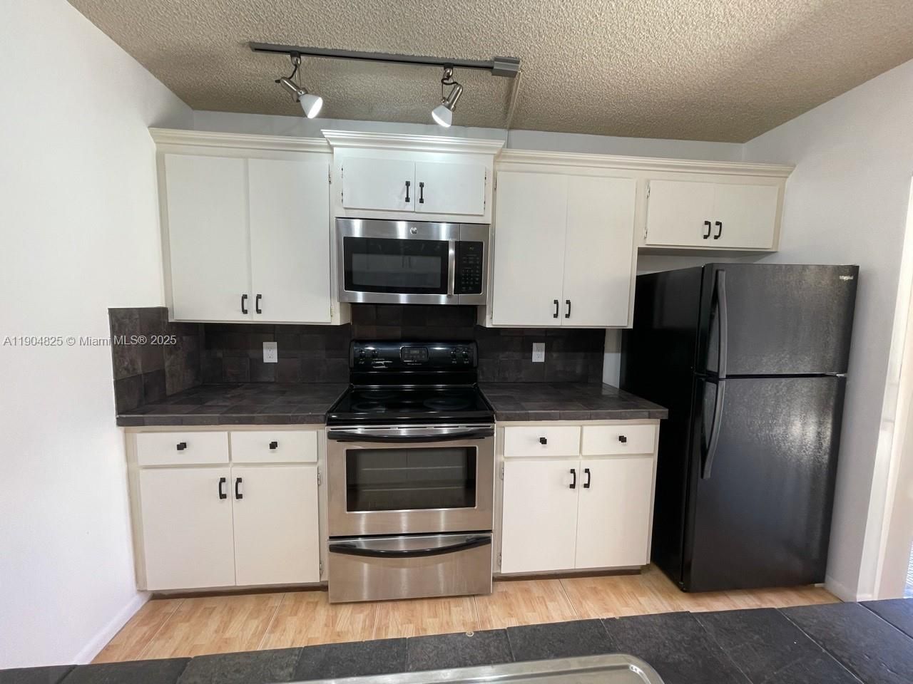 157 Heritage Way, West Palm Beach, FL 33407 Photo