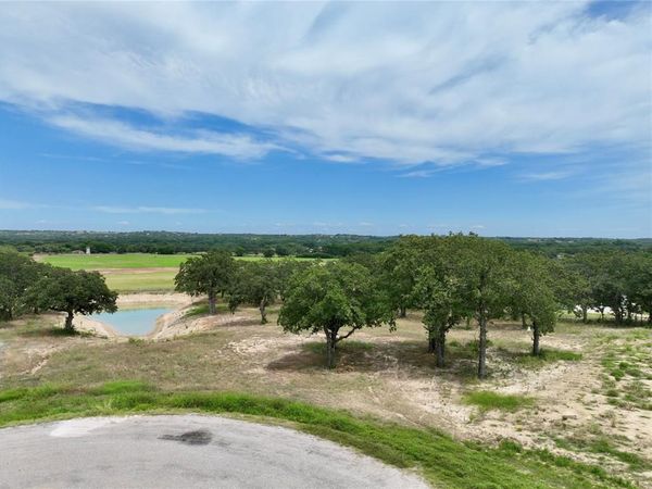 200 Sorrel Lane, Weatherford, TX 76087