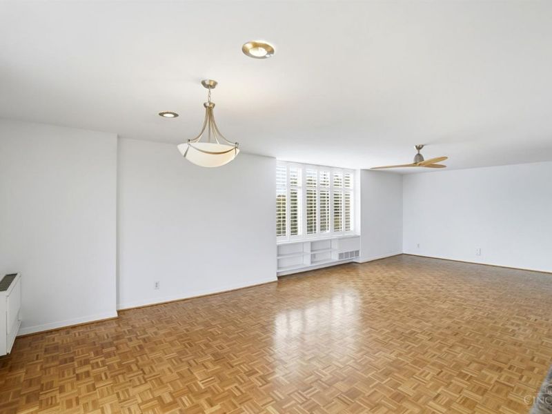 2324 Madison Road, Unit 403, Cincinnati, OH 45208 Photo 9