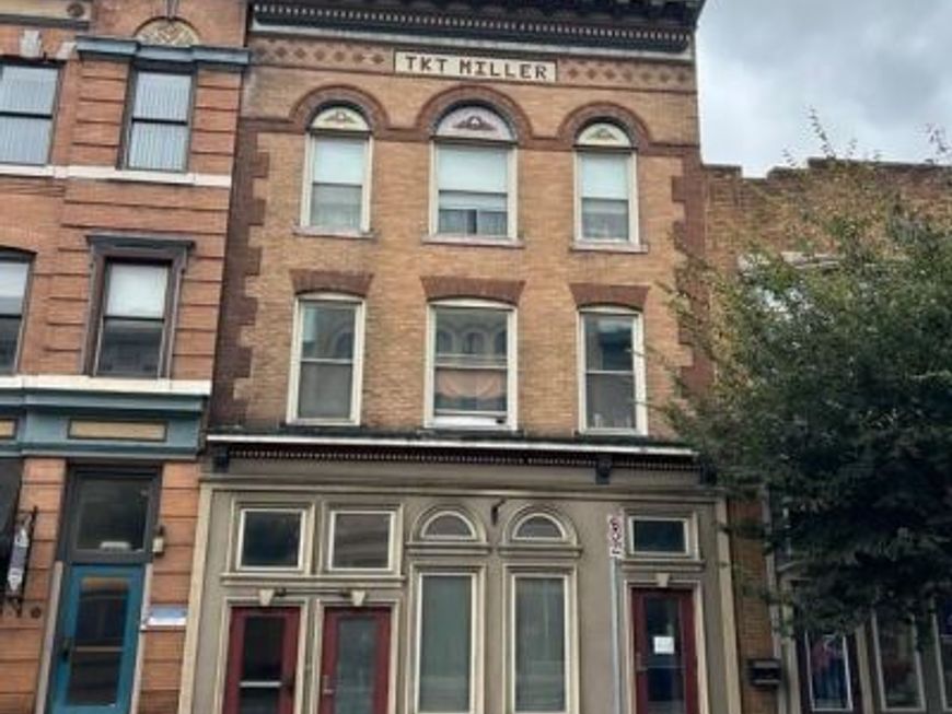 109 E Broad Street, Unit 1, Tamaqua, PA 18252 Main Photo