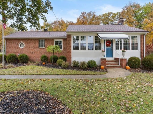 36725 Pettibone Road, Solon, OH 44139