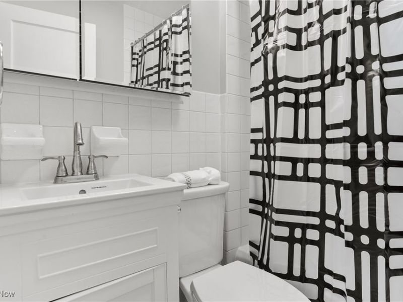 36725 Pettibone Road, Solon, OH 44139 Photo 10