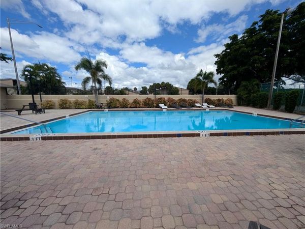 5305 Summerlin RD, Unit 514, FORT MYERS, FL 33919