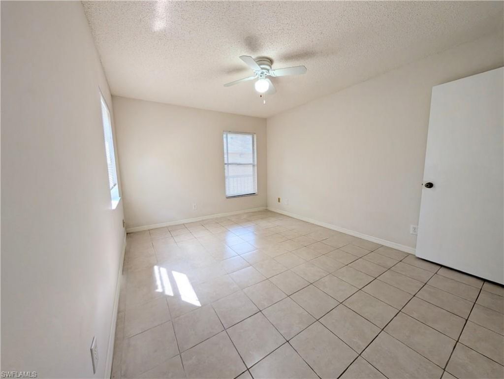 5305 Summerlin Rd, Unit 514, Fort Myers, FL 33919 Photo