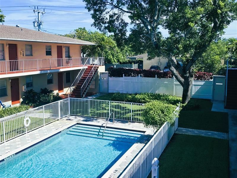 305 NE 16th Street, Unit B7, Fort Lauderdale, FL 33304 Photo