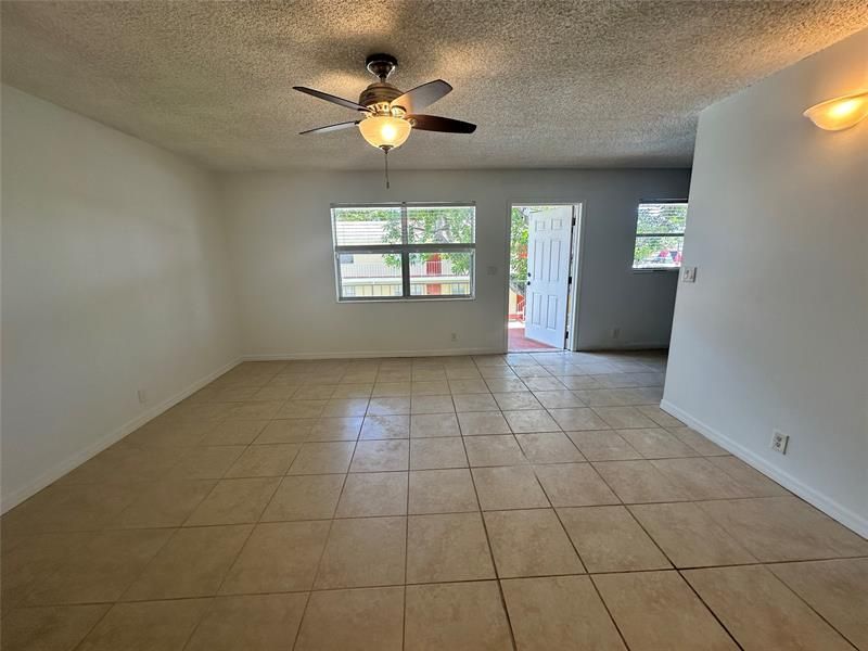 305 NE 16th Street, Unit B7, Fort Lauderdale, FL 33304 Photo