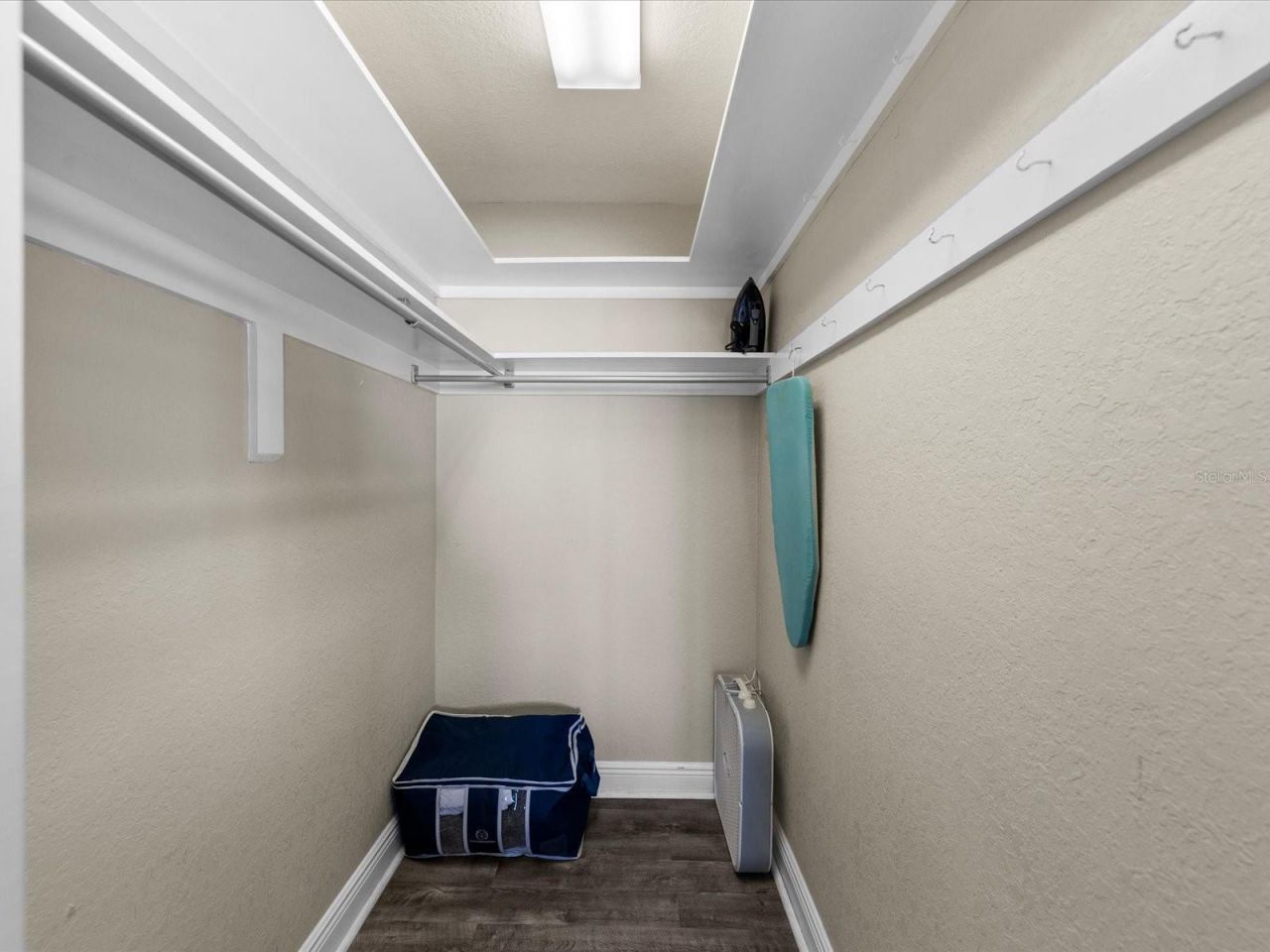 185 Brightwater Drive, Unit 6, Clearwater Beach, FL 33767 Photo
