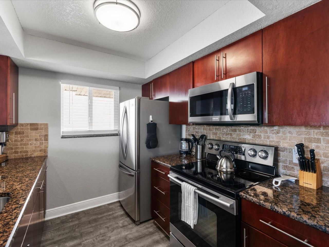 185 Brightwater Drive, Unit 6, Clearwater Beach, FL 33767 Photo