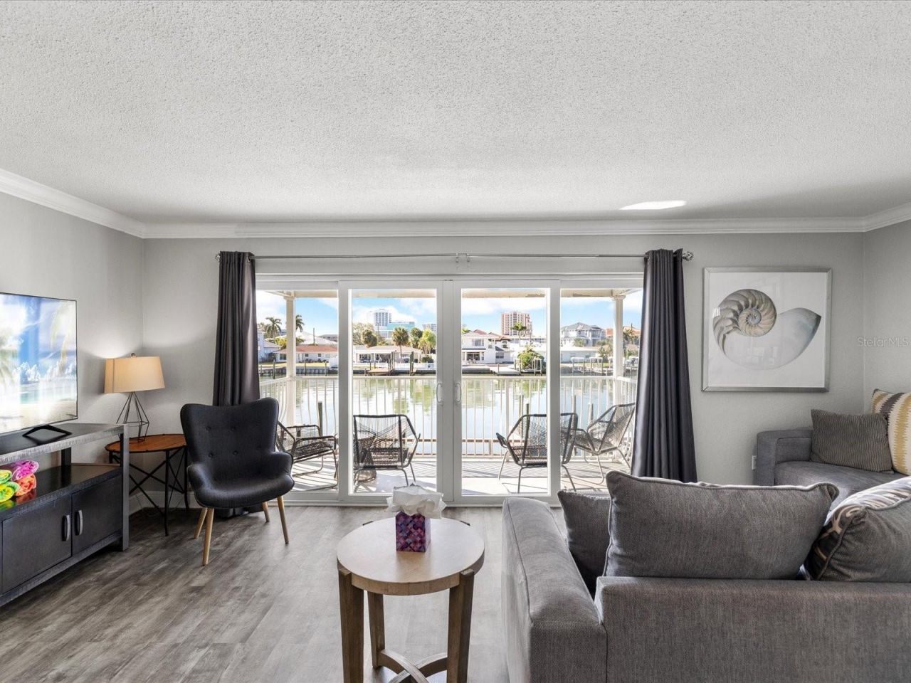 185 Brightwater Drive, Unit 6, Clearwater Beach, FL 33767 Photo