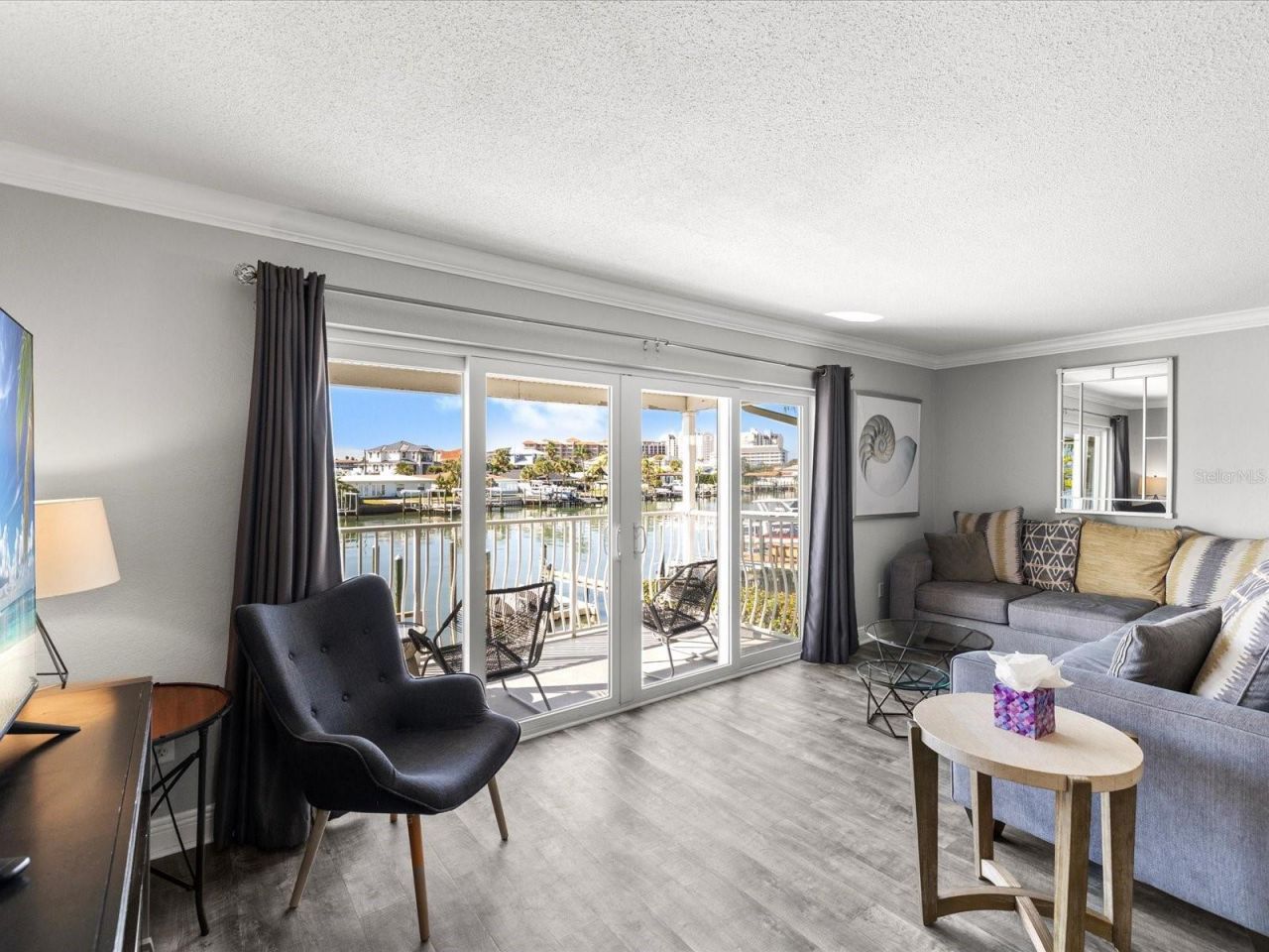 185 Brightwater Drive, Unit 6, Clearwater Beach, FL 33767 Photo