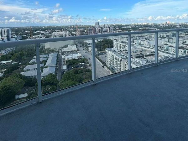 315 NE 3RD AVENUE, Unit 2009, FORT LAUDERDALE, FL 33301