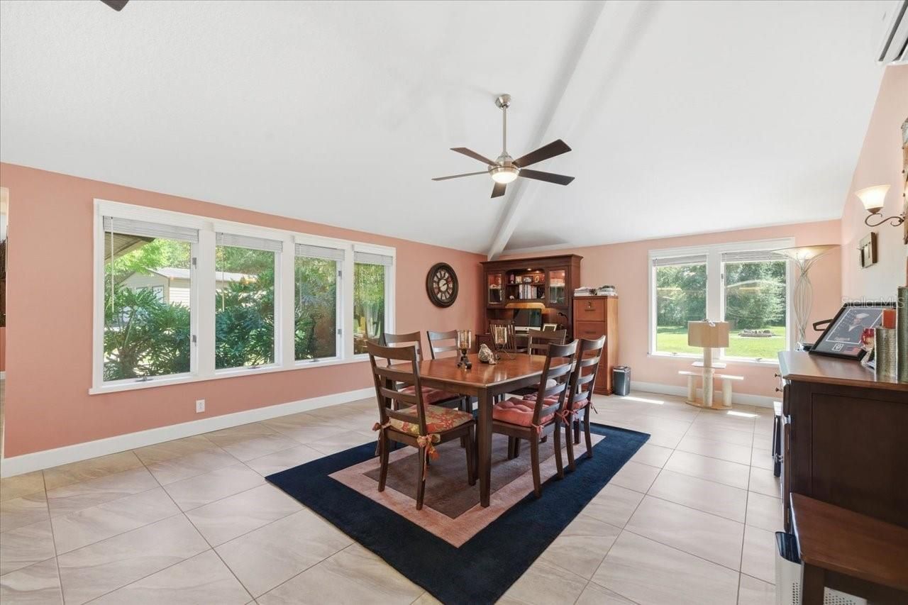 22063 Lake Lindsey Road, Brooksville, FL 34601 Photo