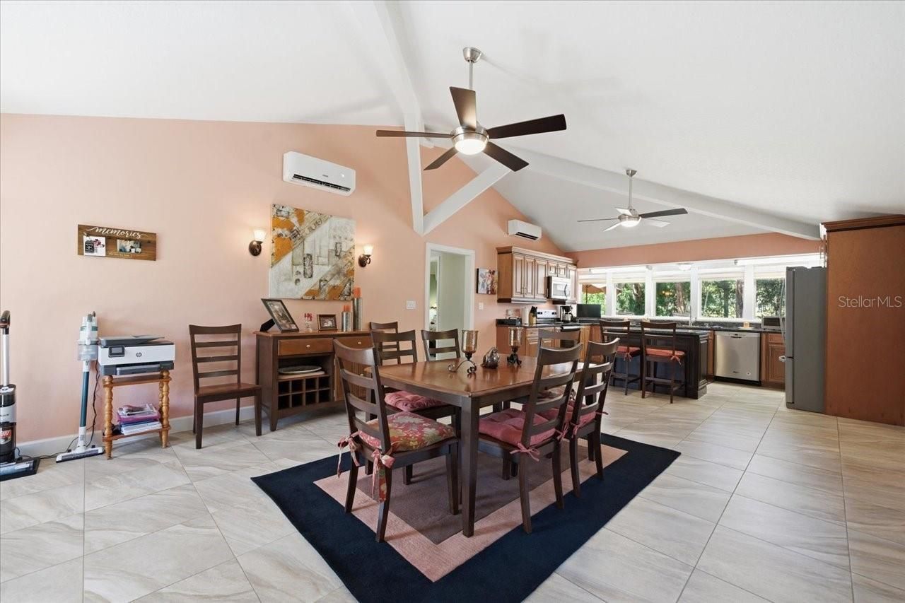 22063 Lake Lindsey Road, Brooksville, FL 34601 Photo