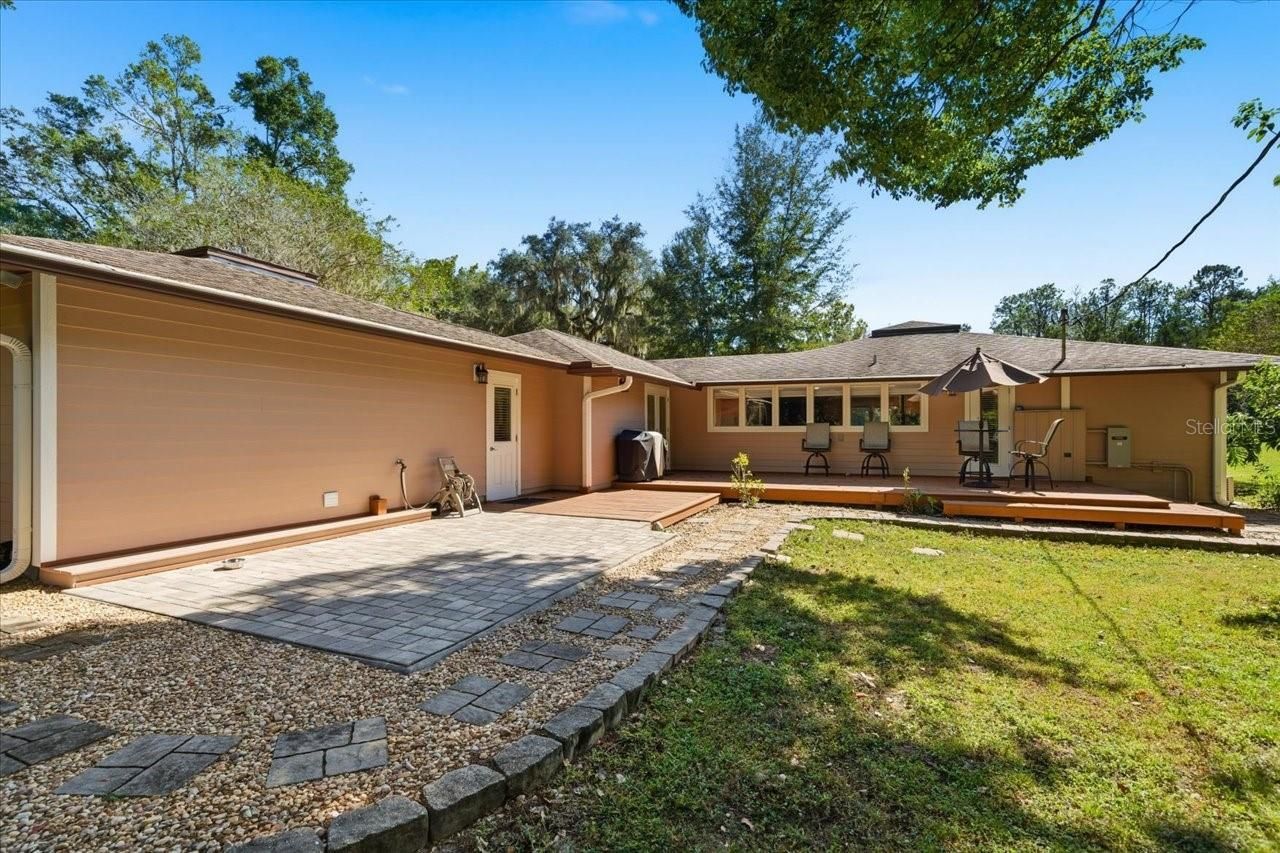 22063 Lake Lindsey Road, Brooksville, FL 34601 Photo