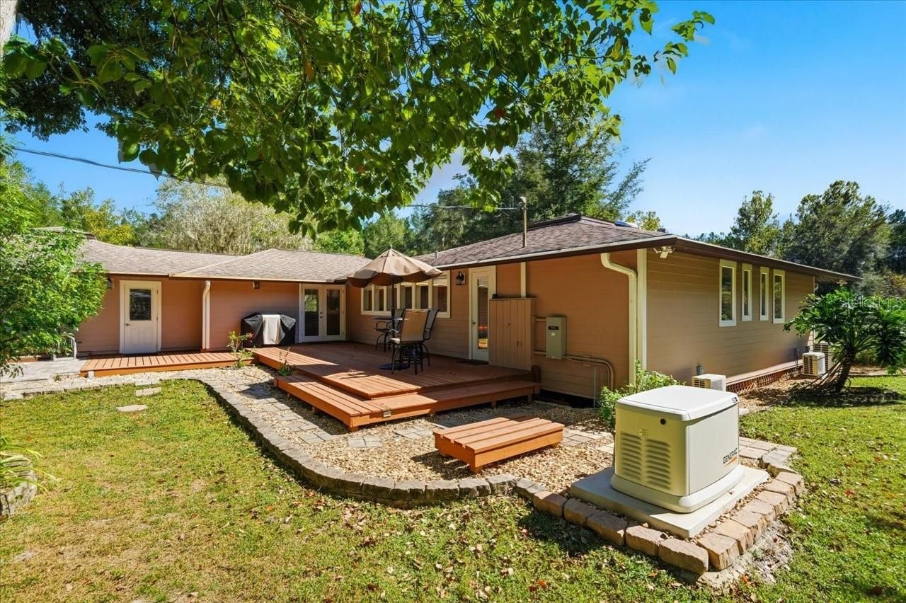 22063 Lake Lindsey Road, Brooksville, FL 34601 Photo