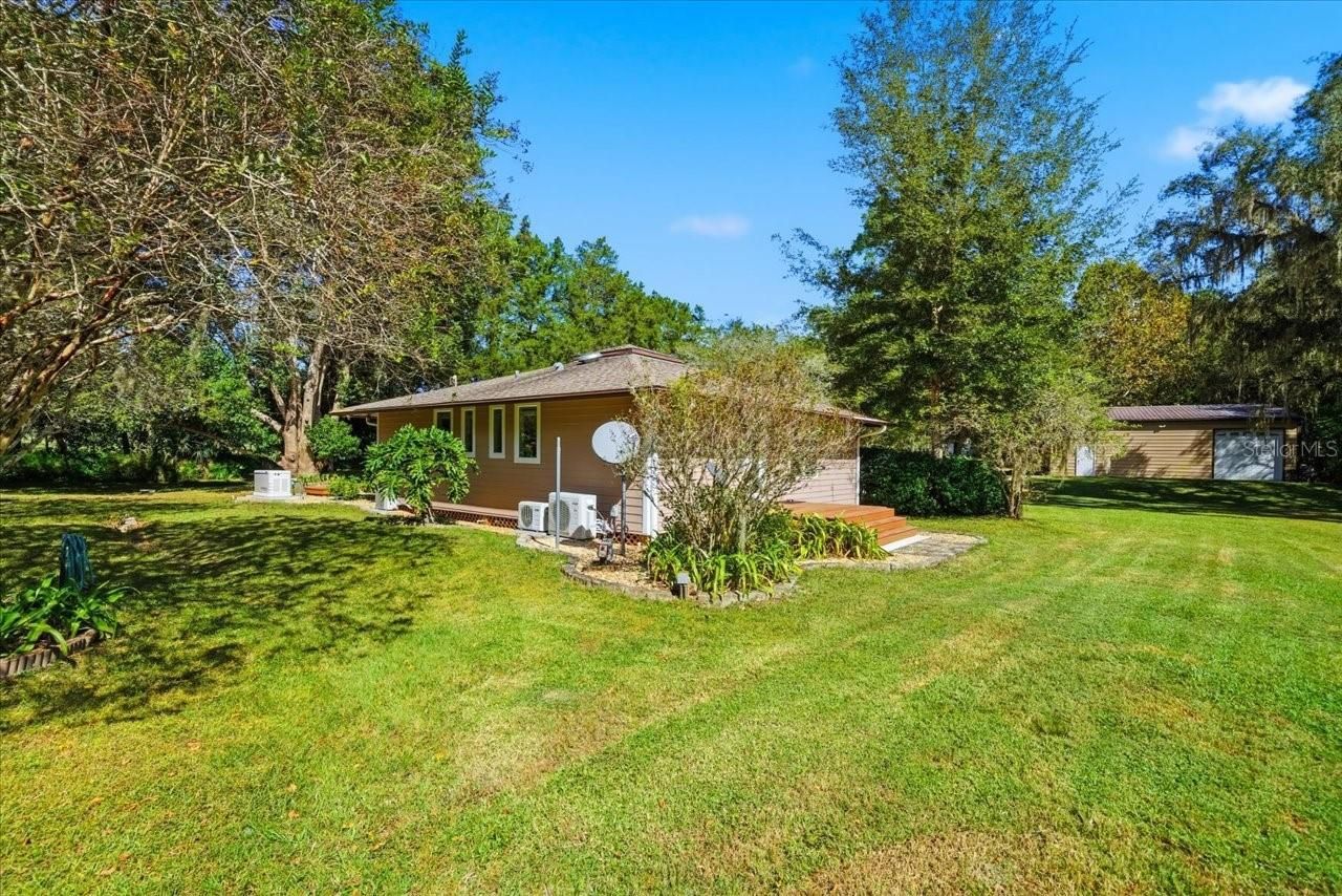 22063 Lake Lindsey Road, Brooksville, FL 34601 Photo