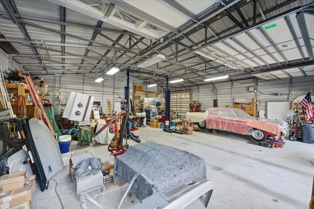 22063 Lake Lindsey Road, Brooksville, FL 34601 Photo