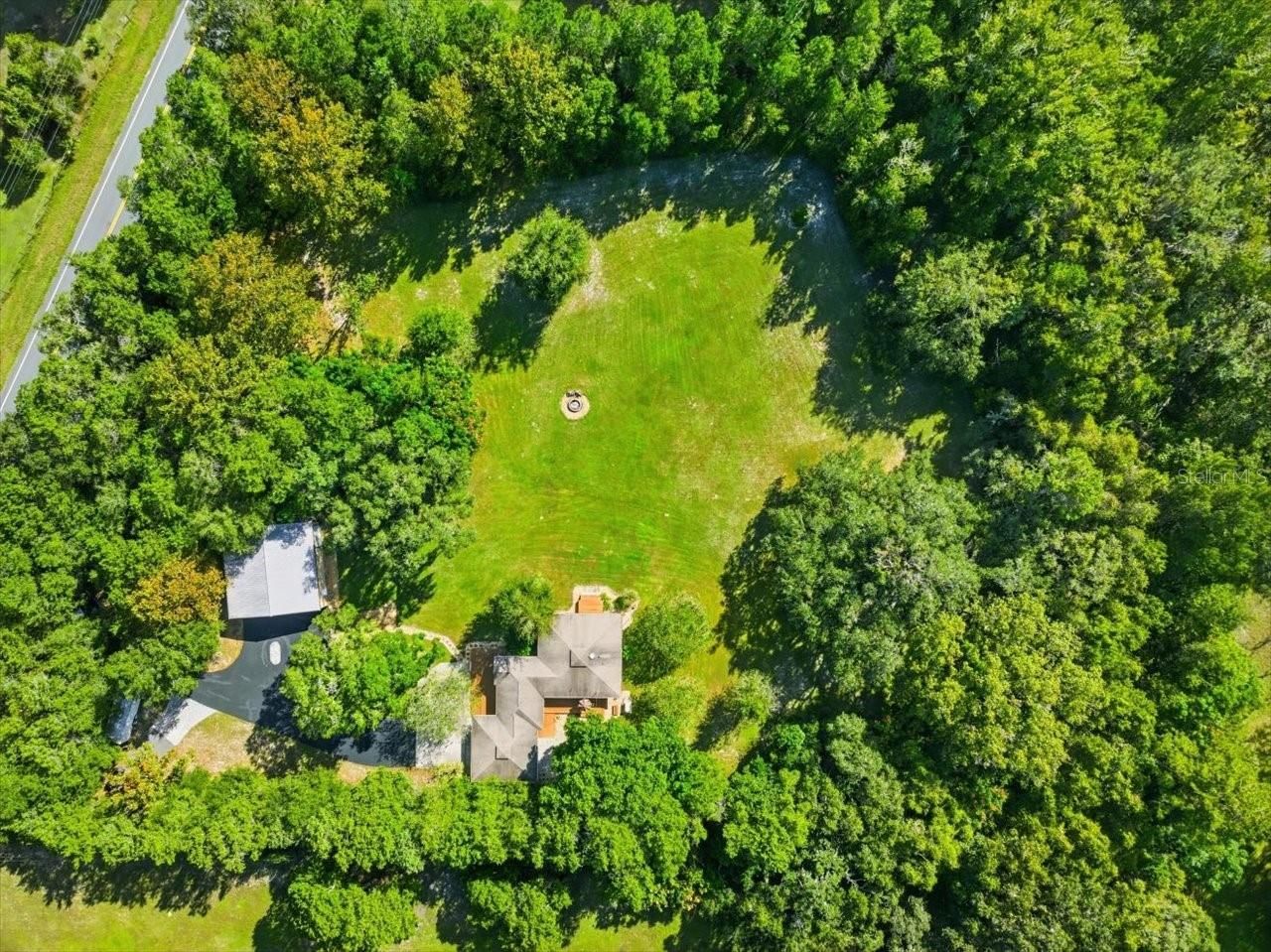 22063 Lake Lindsey Road, Brooksville, FL 34601 Photo