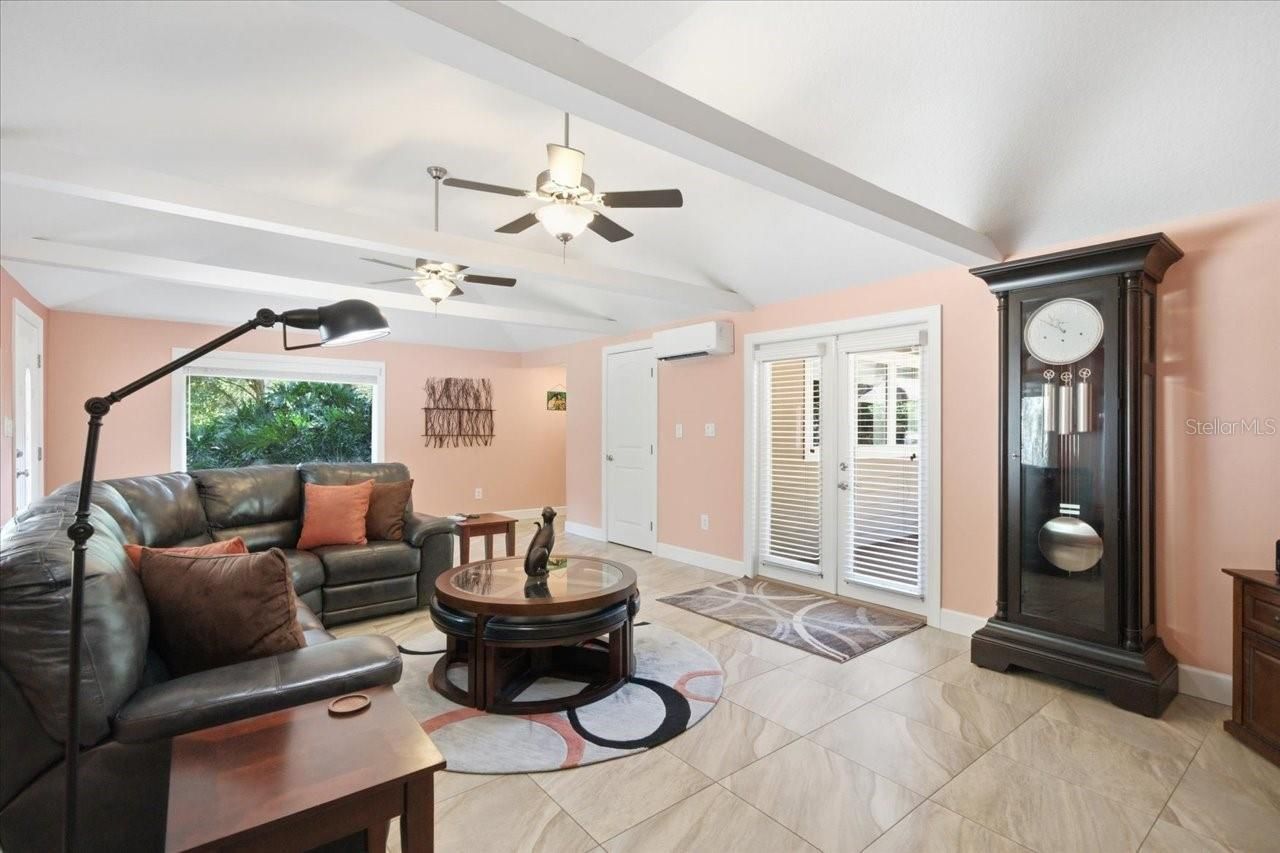 22063 Lake Lindsey Road, Brooksville, FL 34601 Photo