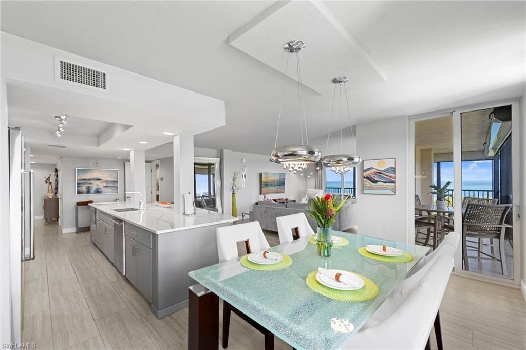 15 Bluebill Ave, Unit 1105, Naples, FL 34108 Photo