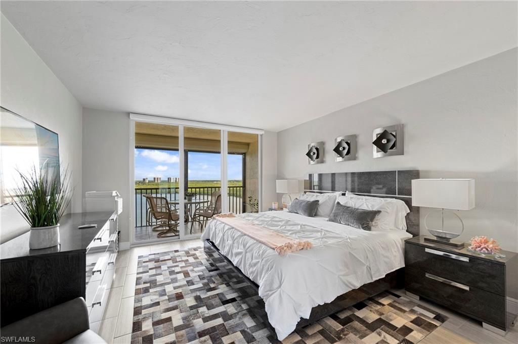 15 Bluebill Ave, Unit 1105, Naples, FL 34108 Photo