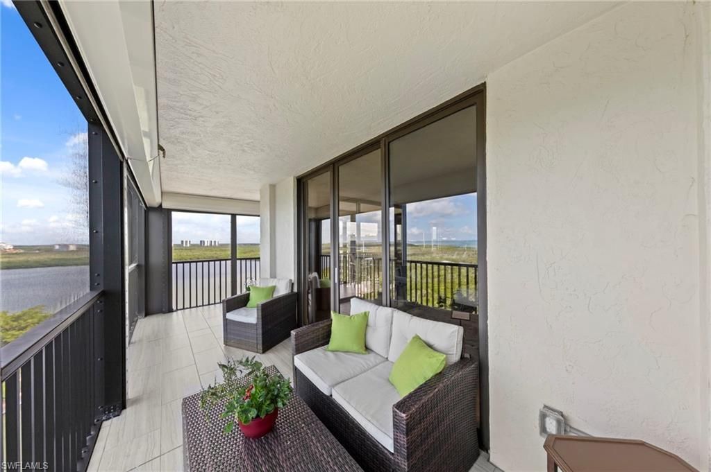 15 Bluebill Ave, Unit 1105, Naples, FL 34108 Photo