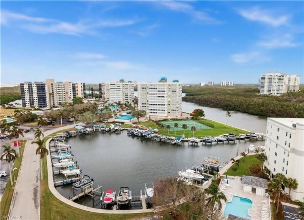 15 Bluebill Ave, Unit 1105, Naples, FL 34108 Photo