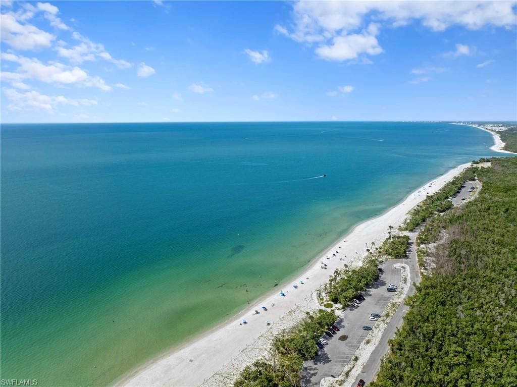 15 Bluebill Ave, Unit 1105, Naples, FL 34108 Photo