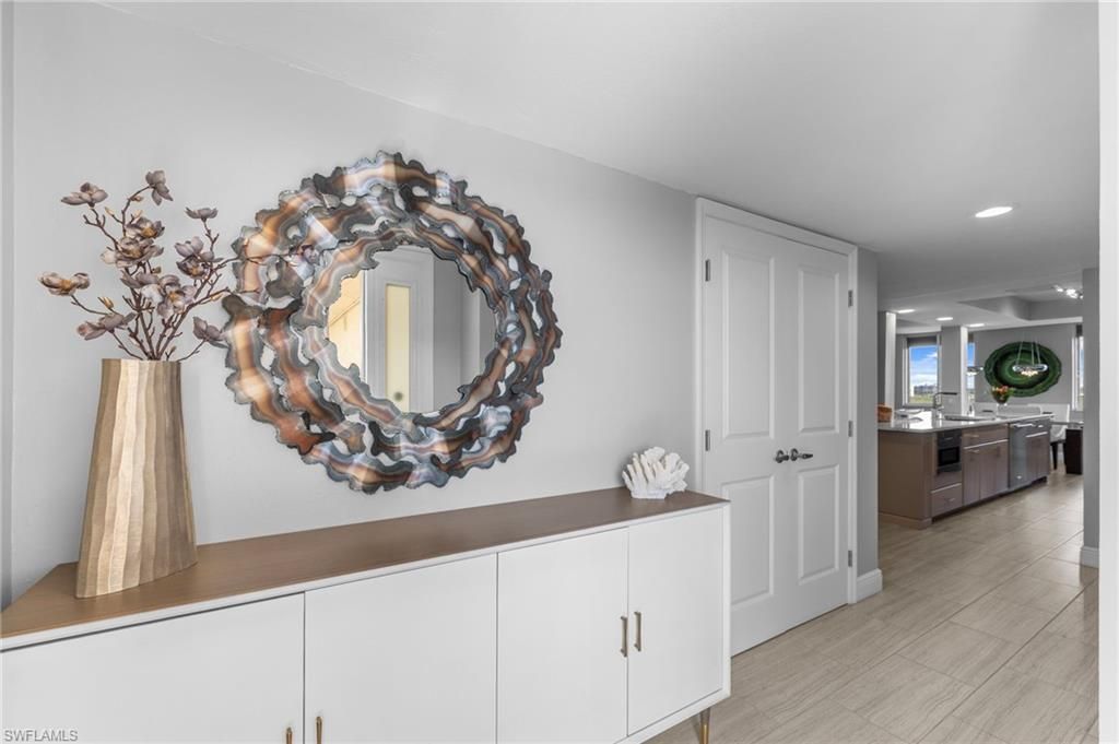 15 Bluebill Ave, Unit 1105, Naples, FL 34108 Photo