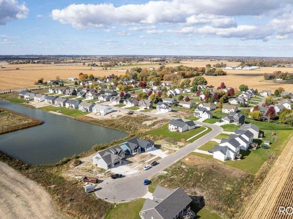 3640 Garner Drive, Zeeland, MI 49464