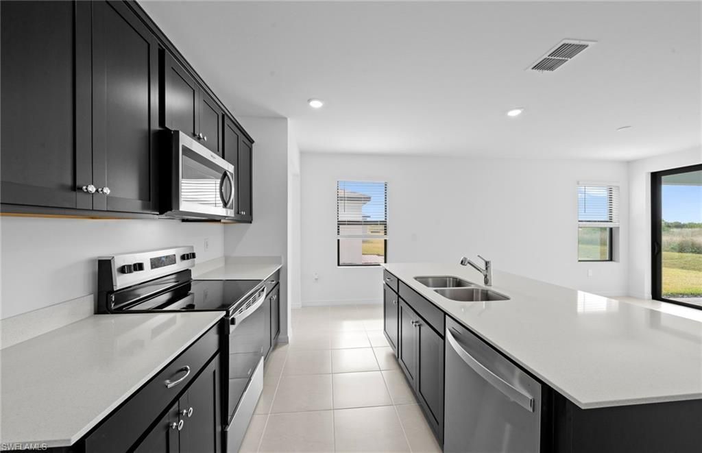 254 Silent Lake Dr, Lehigh Acres, FL 33936 Photo