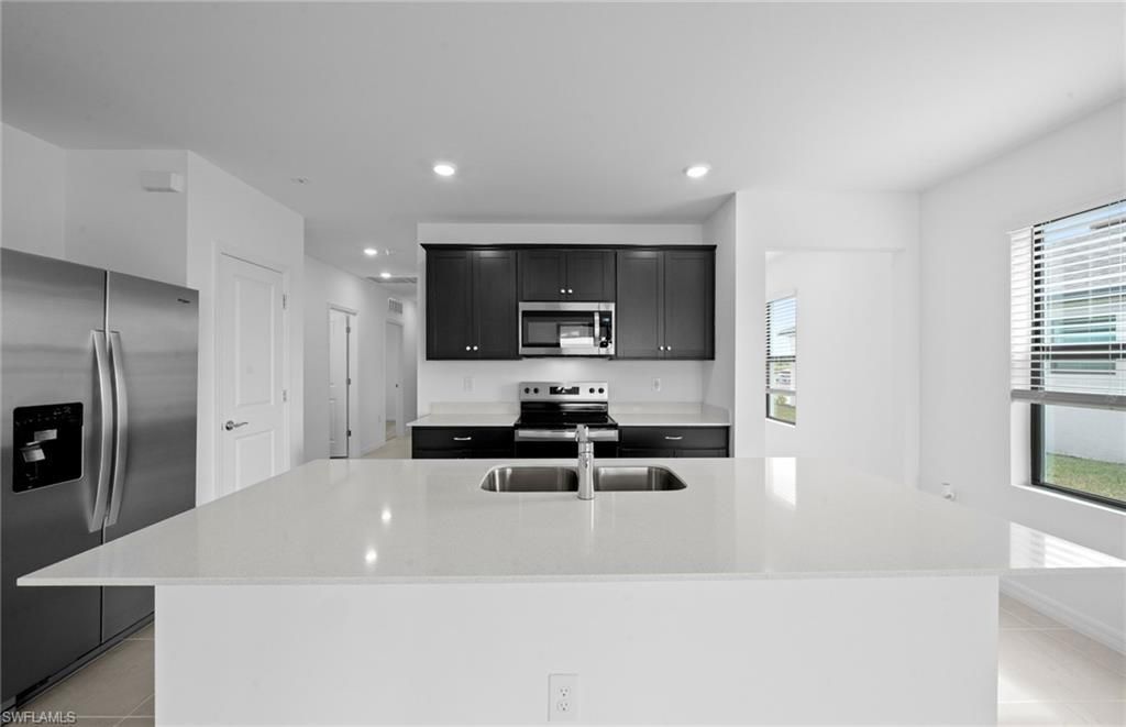 254 Silent Lake Dr, Lehigh Acres, FL 33936 Photo