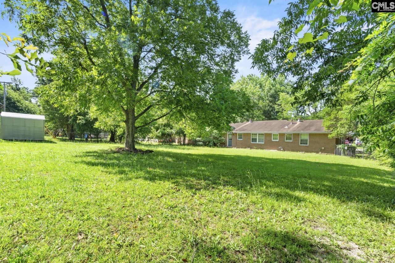 2017 Wellington Road Photo 21