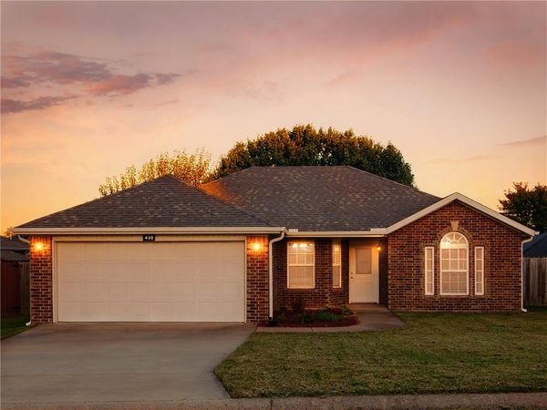 430 Firewood Drive, Centerton, AR 72719