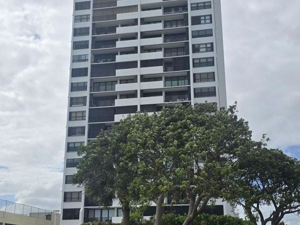 5600 N Flagler Drive, Unit 801, West Palm Beach, FL 33407