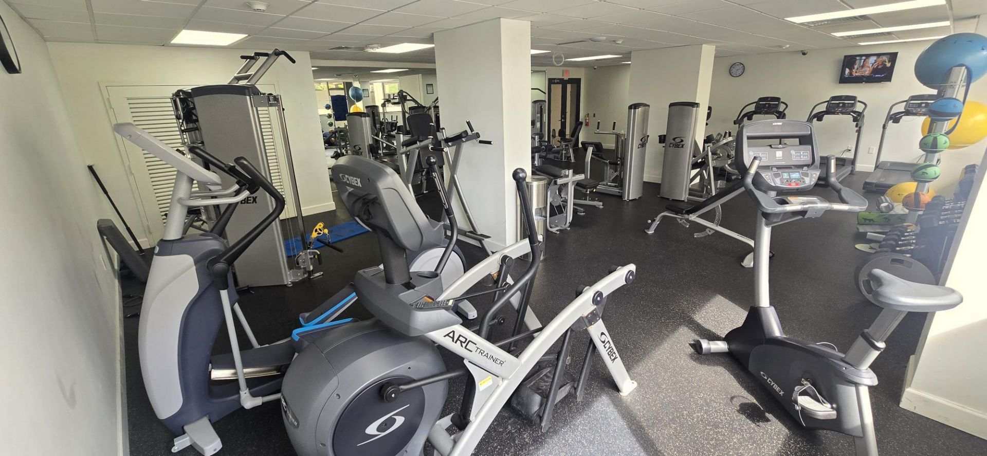 5600 N Flagler Drive, Unit 801, West Palm Beach, FL 33407 Photo